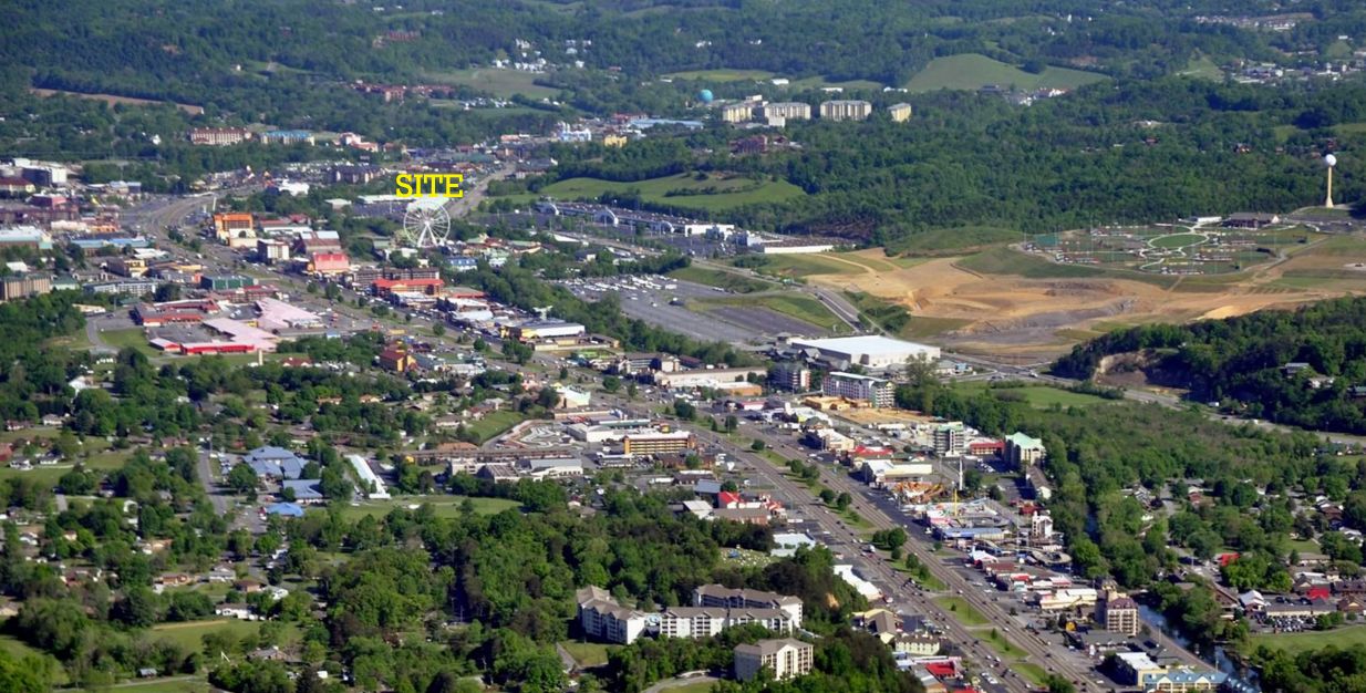 SHOPS AT PIGEON FORGE: 161 E Wears Valley Rd, Pigeon Forge, TN 37863